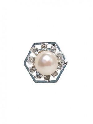 Кольцо с белым жемчугом