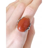 Кольцо посеребренное с красной яшмой