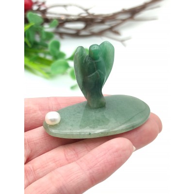 Сувенир Ангел из зеленого авантюрина с жемчугом