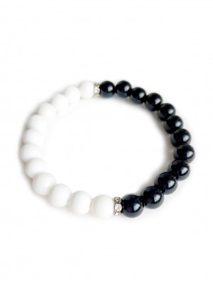 Браслет из белого и чёрного агата