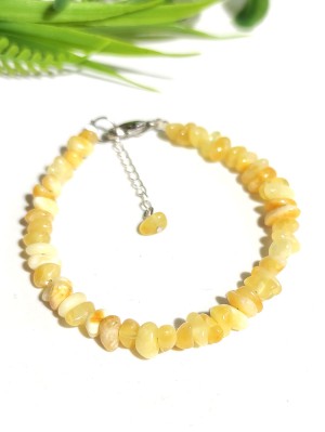 Браслет из белого королевского янтаря