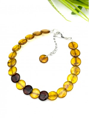 Браслет из коньячного и вишнёвого янтаря