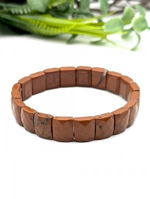 Браслет из красной яшмы