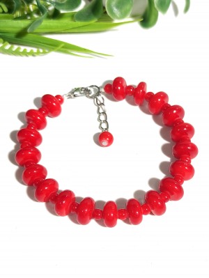 Браслет из имитации кораллов
