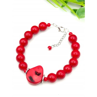 Браслет из красных кораллов