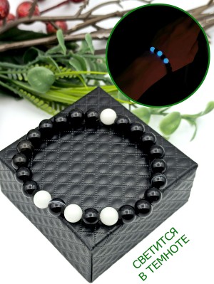 Браслет из оникса и агата (светится в темноте)