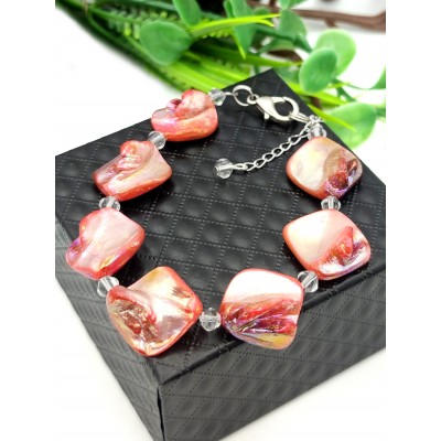 Браслет из оранжевого перламутра