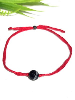 Браслет-оберег красная нить с ониксом
