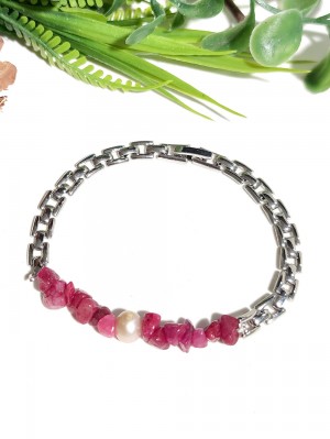 Браслет с малиновым агатом и жемчугом