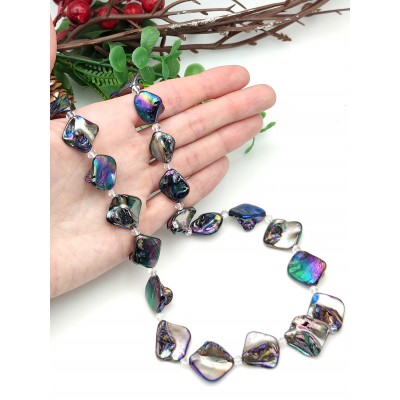 Бусы из перламутра