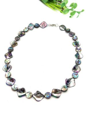 Бусы из халиотиса и перламутра