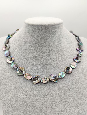 Бусы из халиотиса (перламутра)