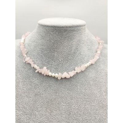 Бусы из розового кварца и жемчуга