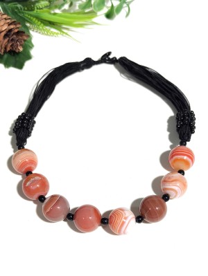 Колье с сардониксом (сердоликом) Колье с сардониксом (сердоликом)