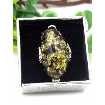 Кольцо с зелёным бернитом (сплав смол и янтаря)