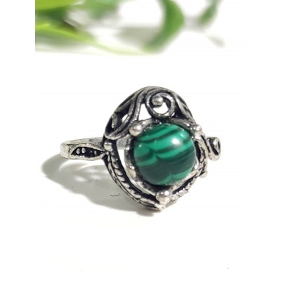 Кольцо посеребренное с малахитом (синтетическим)