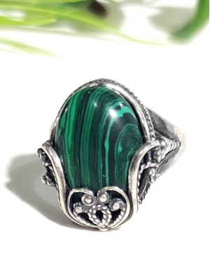 Кольцо посеребренное с малахитом (синтетическим)