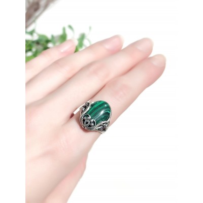 Кольцо посеребренное с малахитом (синтетическим)