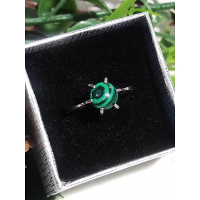 Кольцо посеребренное с малахитом (синтетическим)