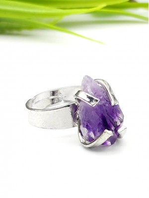 Кольцо с аметистом