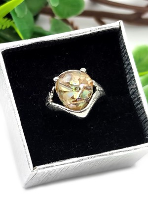 Кольцо с халиотисом (перламутром)