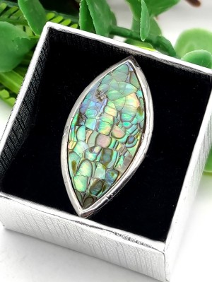 Кольцо с халиотисом (перламутром)