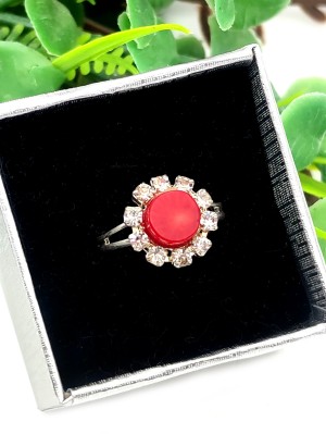 Кольцо с кораллом