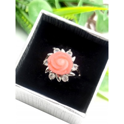 Кольцо с розой из коралла "Кожа ангела"