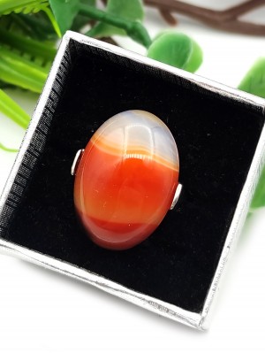 Кольцо с сардониксом (сердоликом)