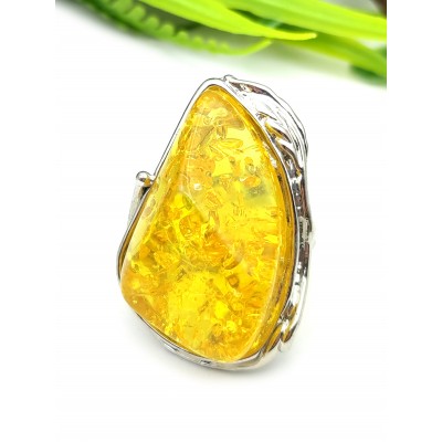 Кольцо с жёлтым бернитом (сплав смол и янтаря)