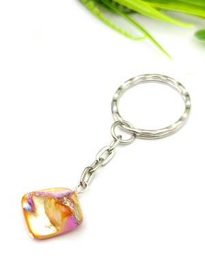 Брелок с жёлтым перламутром