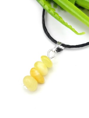 Подвеска из королевского янтаря