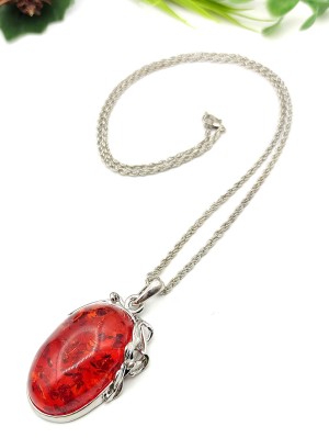 Подвеска из бернита (сплав смол и янтаря)