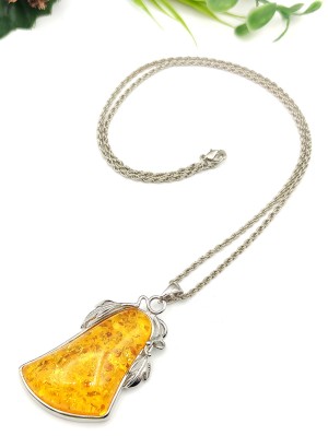 Подвеска из бернита (сплав смол и янтаря)