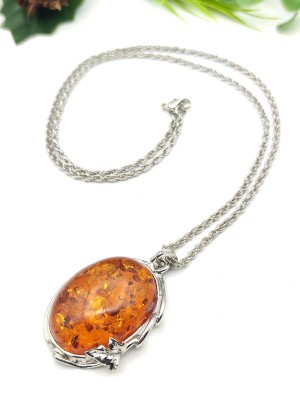 Подвеска из бернита (сплав смол и янтаря)