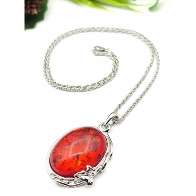 Подвеска из бернита (сплав смол и янтаря)