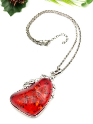 Подвеска из бернита (сплав смол и янтаря)