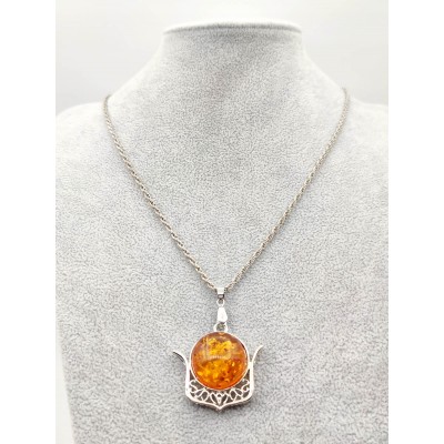 Подвеска из бернита (сплав смол и янтаря)