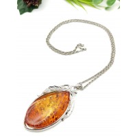 Подвеска из бернита (сплав смол и янтаря)