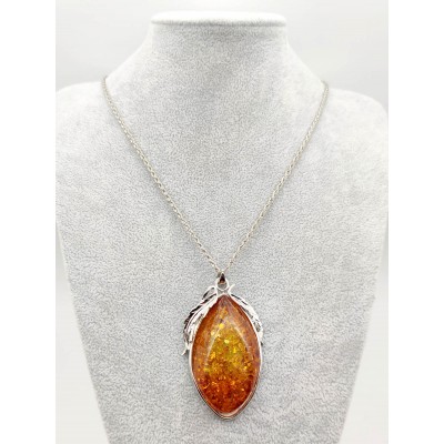 Подвеска из бернита (сплав смол и янтаря)