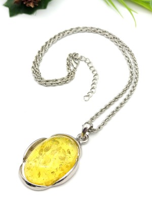 Подвеска из бернита (сплав смол и янтаря)