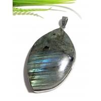 Подвеска из лабрадора Подвеска из лабрадора