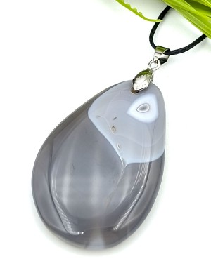 Подвеска из серого агата