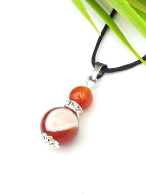 Подвеска из сердолика