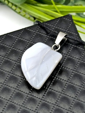 Подвеска листик из серого агата