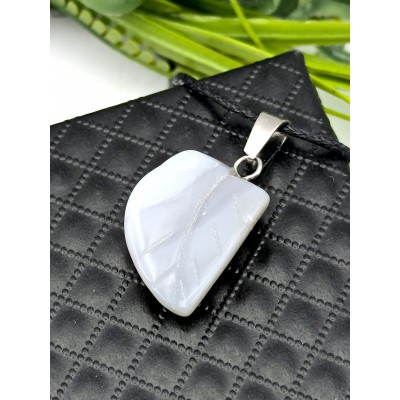 Подвеска листик из серого агата