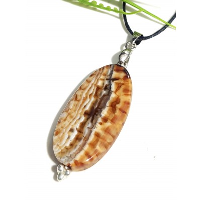 Подвеска из тигрового агата