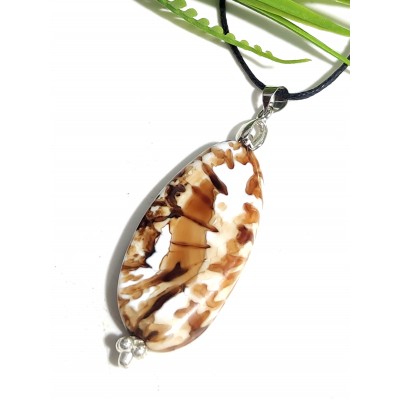 Подвеска из тигрового агата
