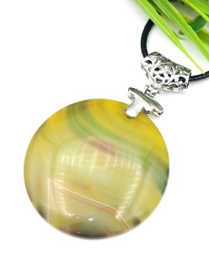Подвеска из желто-зеленого агата