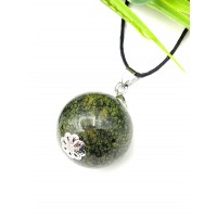 Подвеска из змеевика